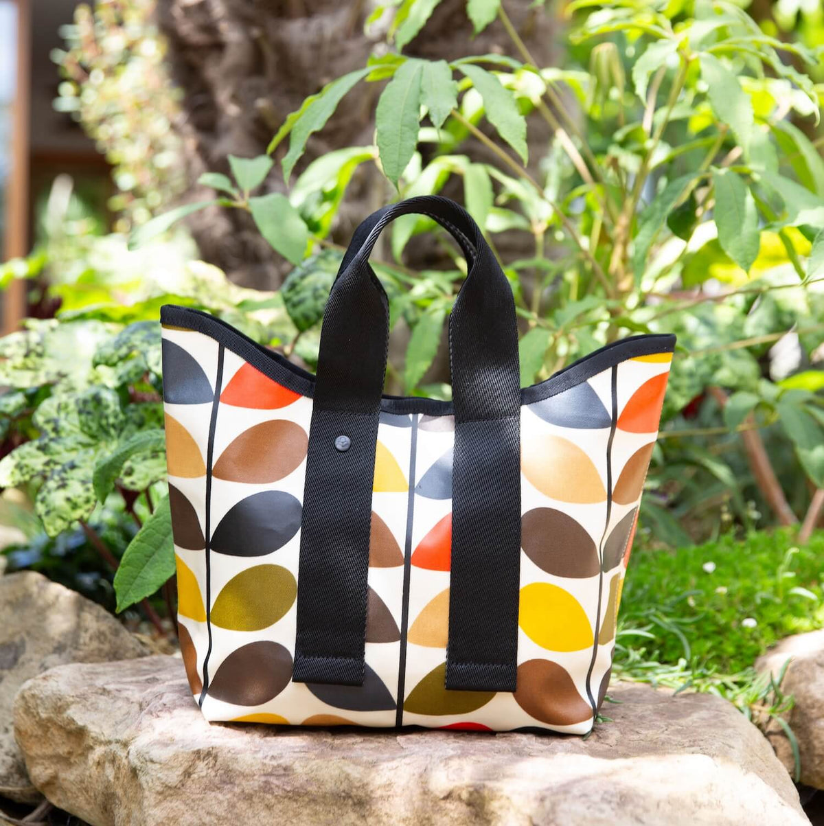 Sac à Main Orla Kiely Cuir Motif Lierre Et Marguerite Poinçonné - Couleur Noir/fawn - Neuf Avec étiquettes
