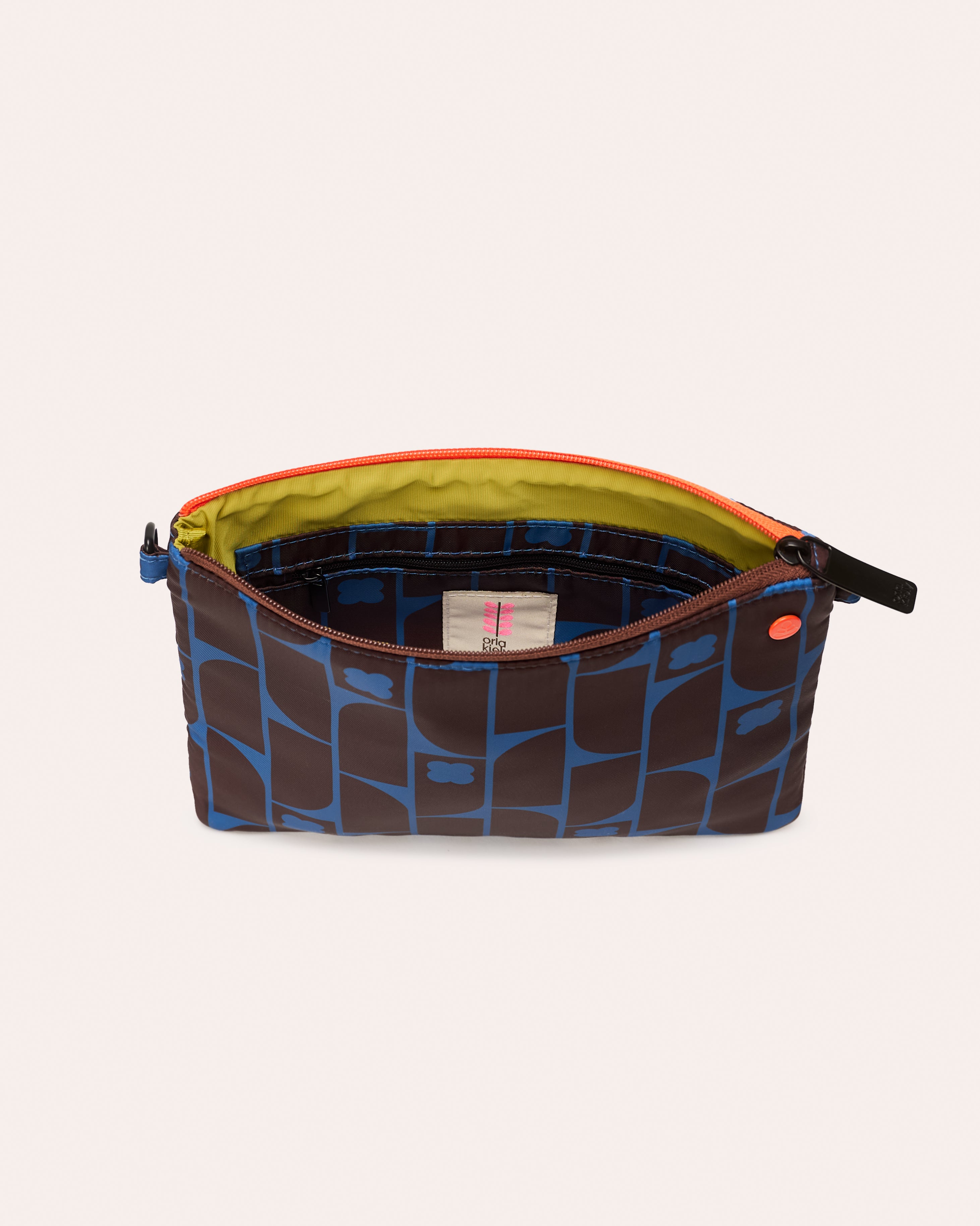 Quadrant Crossbody - Metro Tile Ink