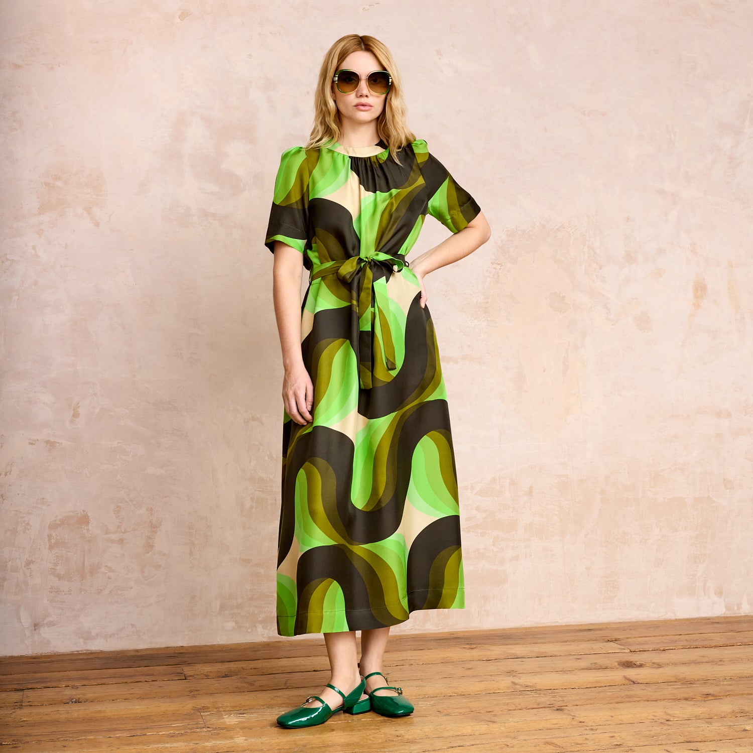 Orla Short Sleeve Belted Silk Dress Giant Rolling Wave Electra