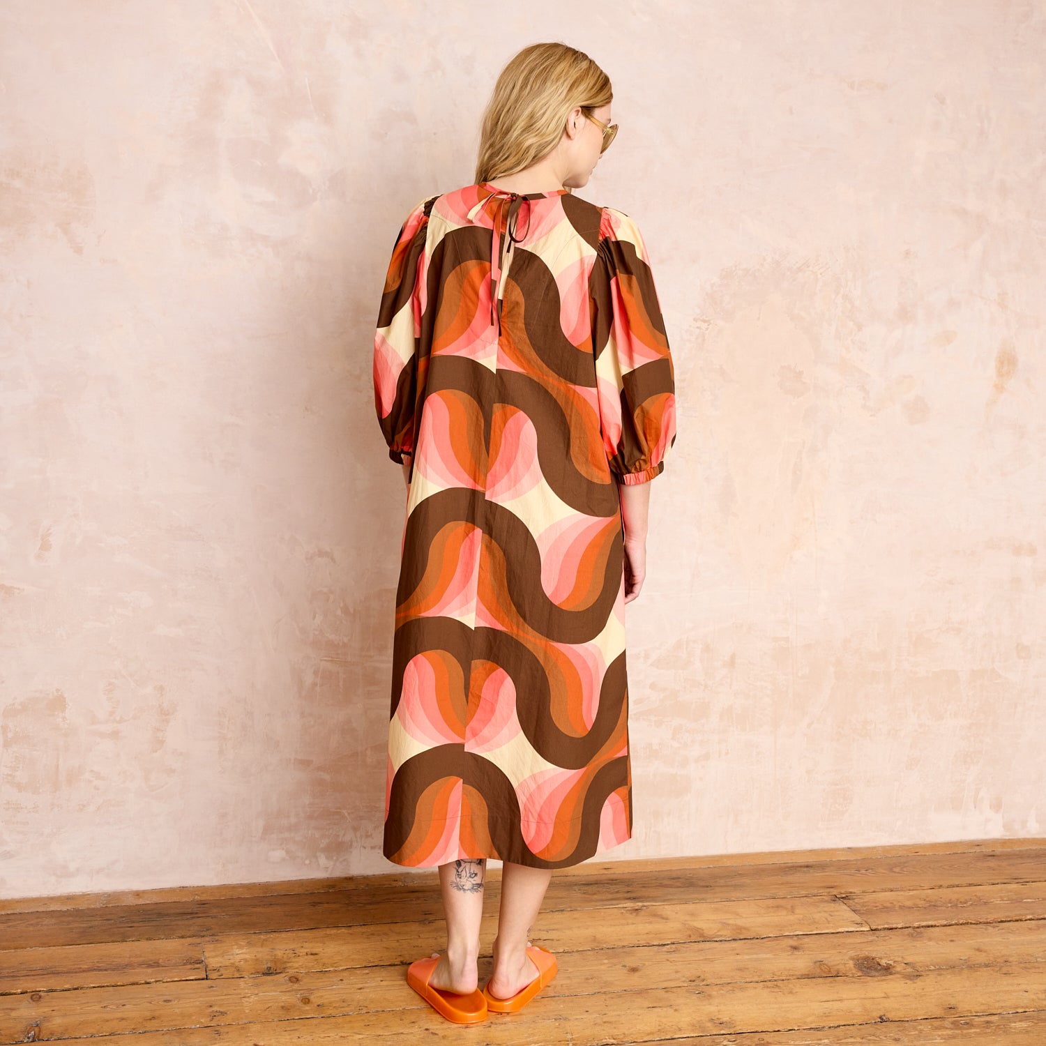 Bella Puff Sleeve Dress Giant Rolling Wave