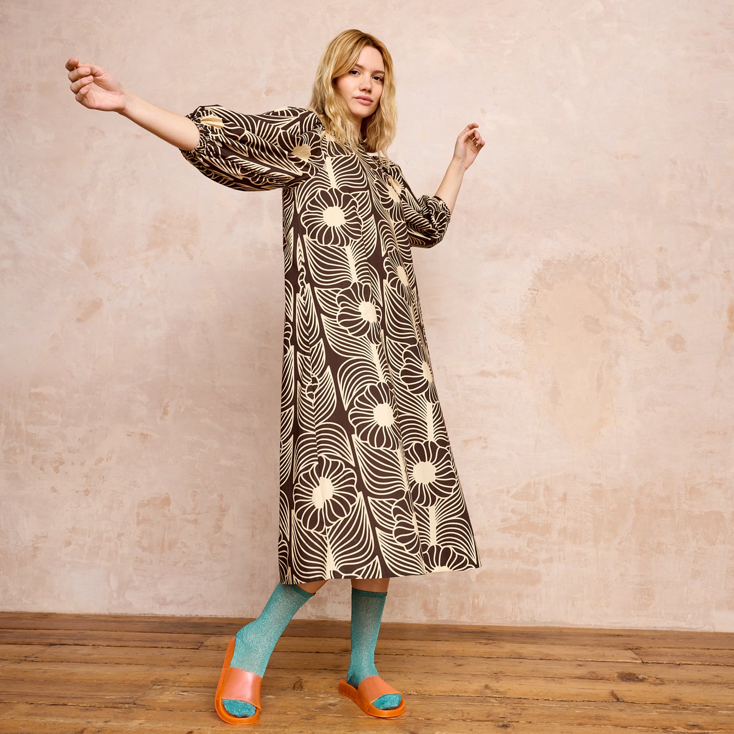 Bella Puff Sleeve Dress Moonflower Walnut