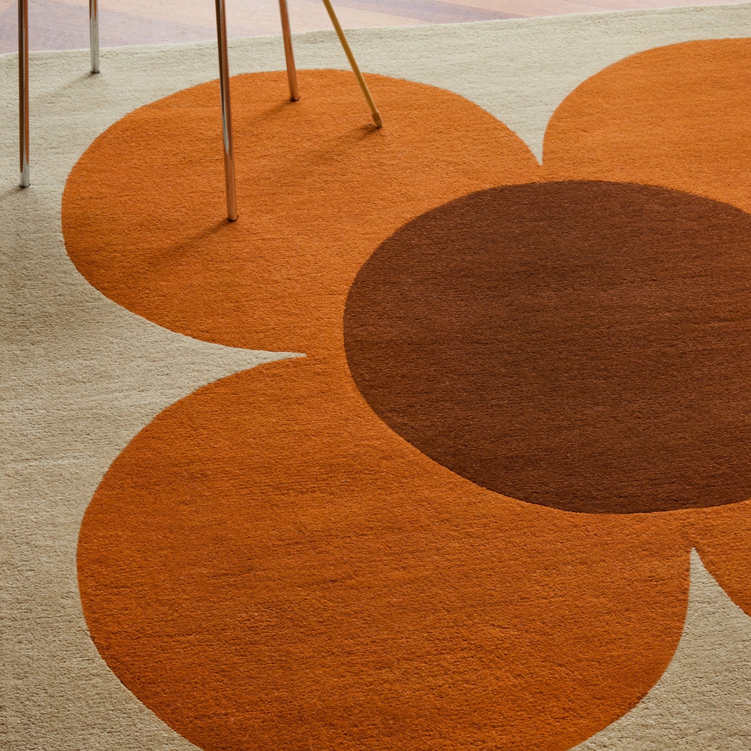 Flower Placement Rug - Pumpkin Ecru