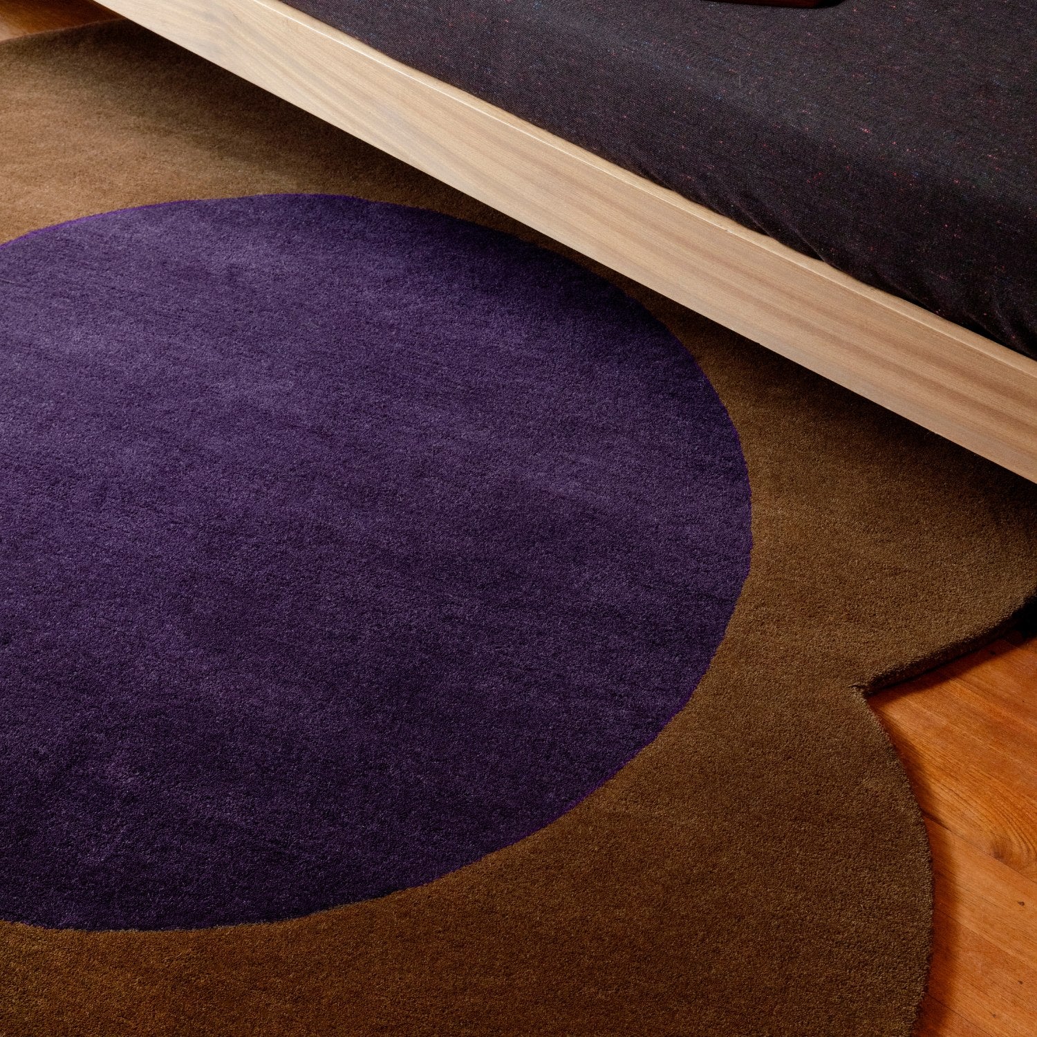 Flower Spot Rug Chestnut/Violet