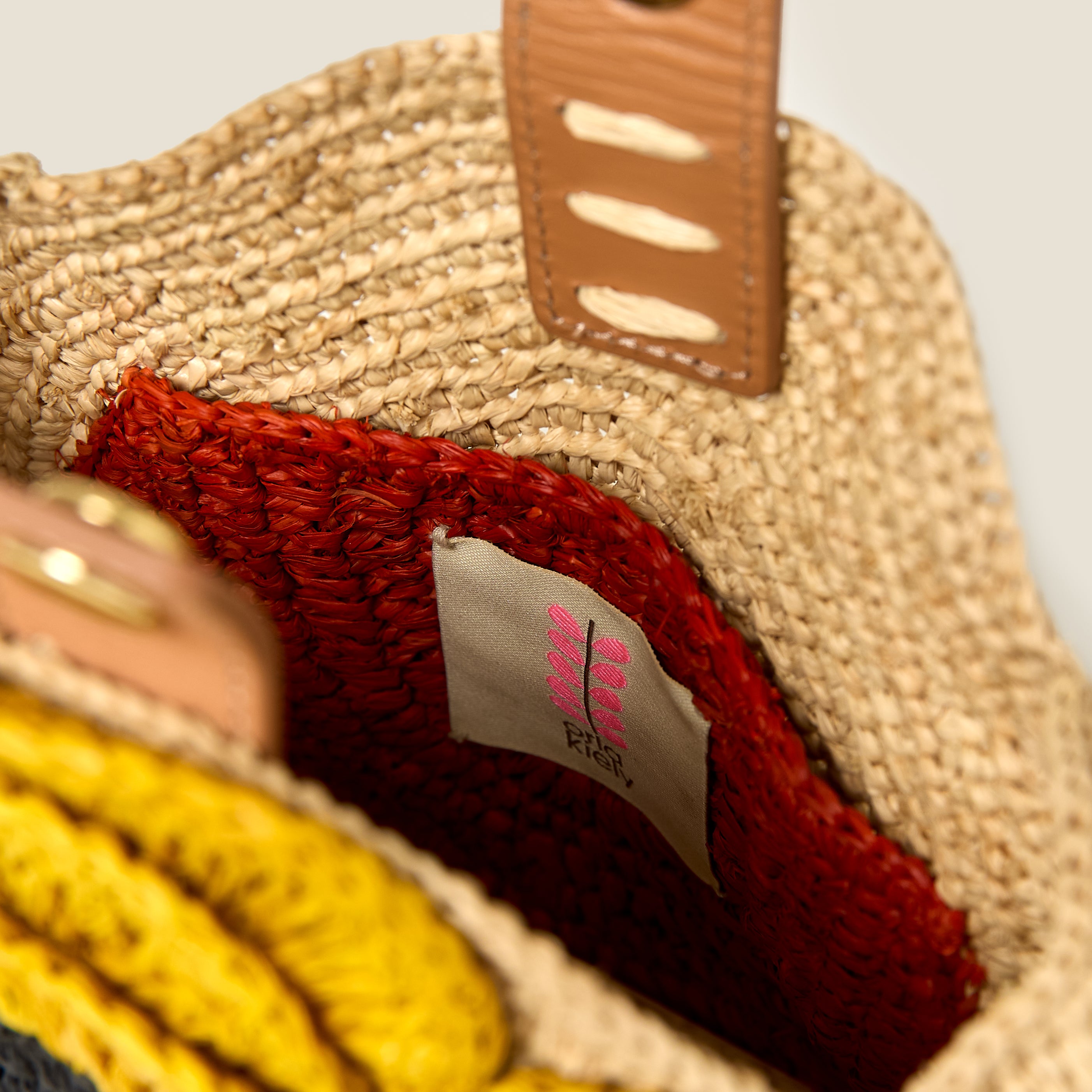 Flower Circle Raffia Crossbody - Sunflower