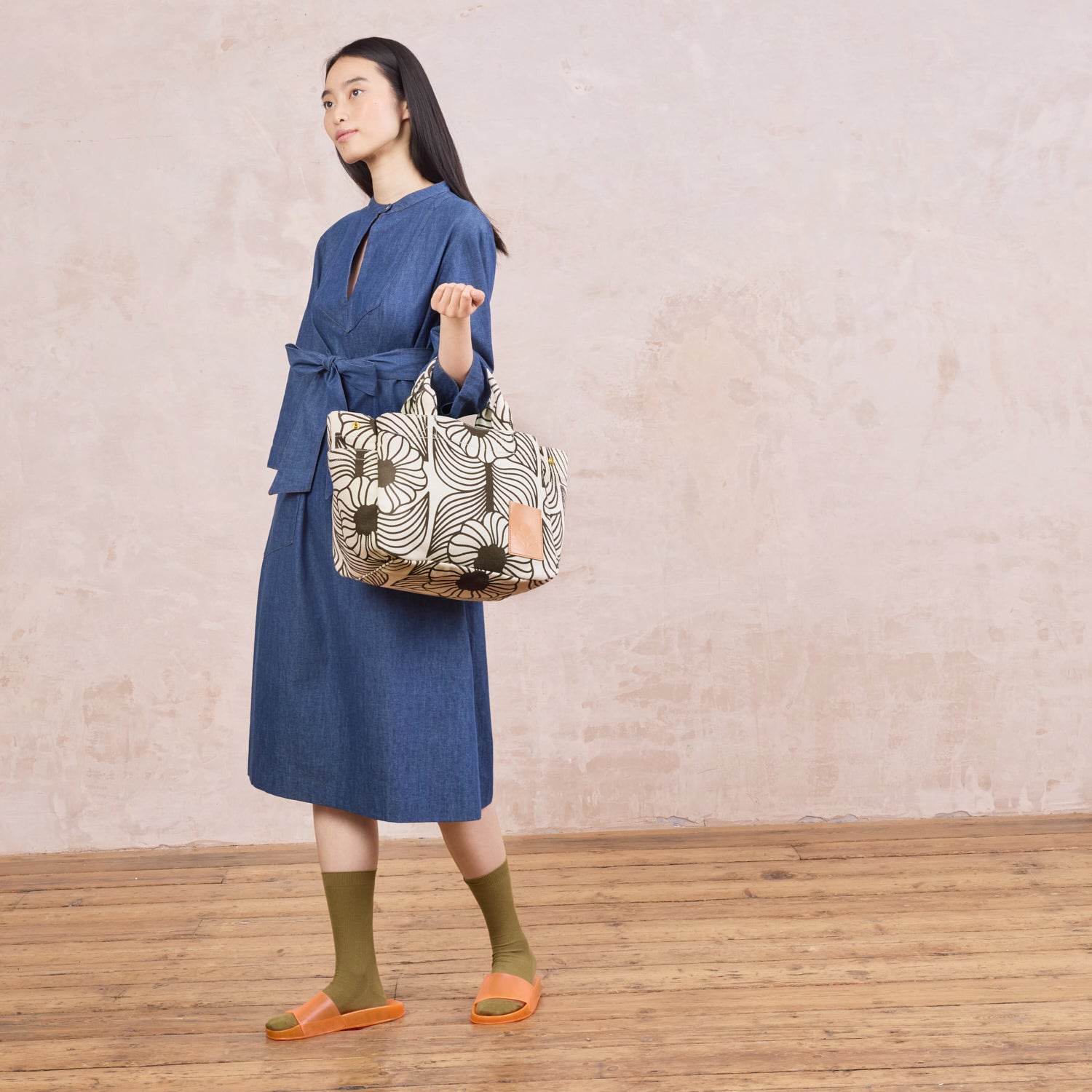 Gable Cotton Canvas Tote - Moonflower Desert