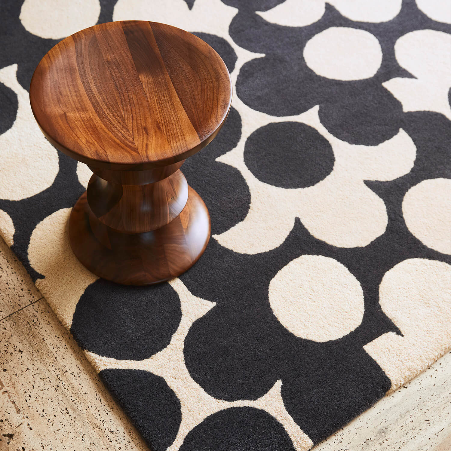 Orla Kiely Puzzle Flower Slate Rug
