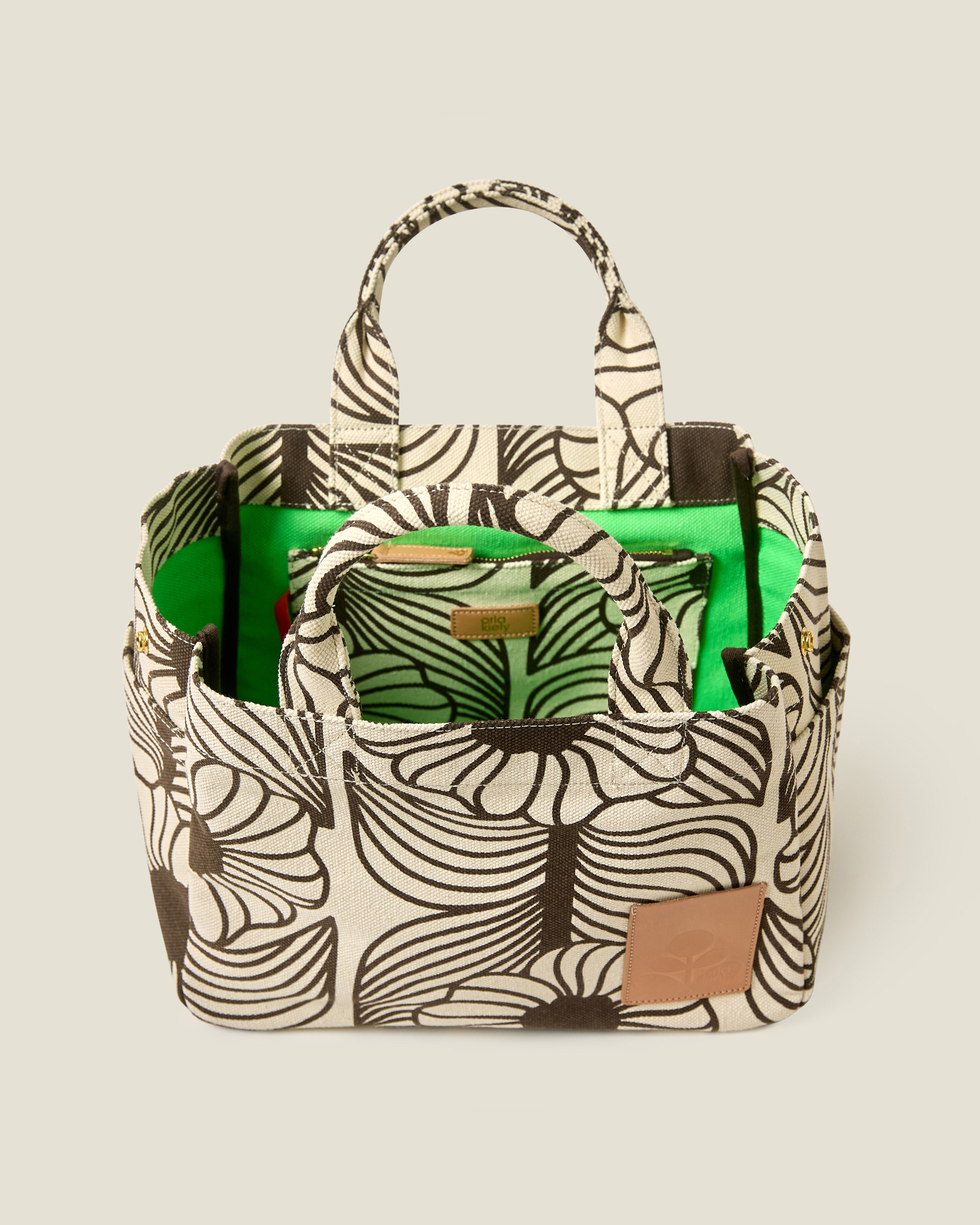 Gable Cotton Canvas Tote - Moonflower Desert
