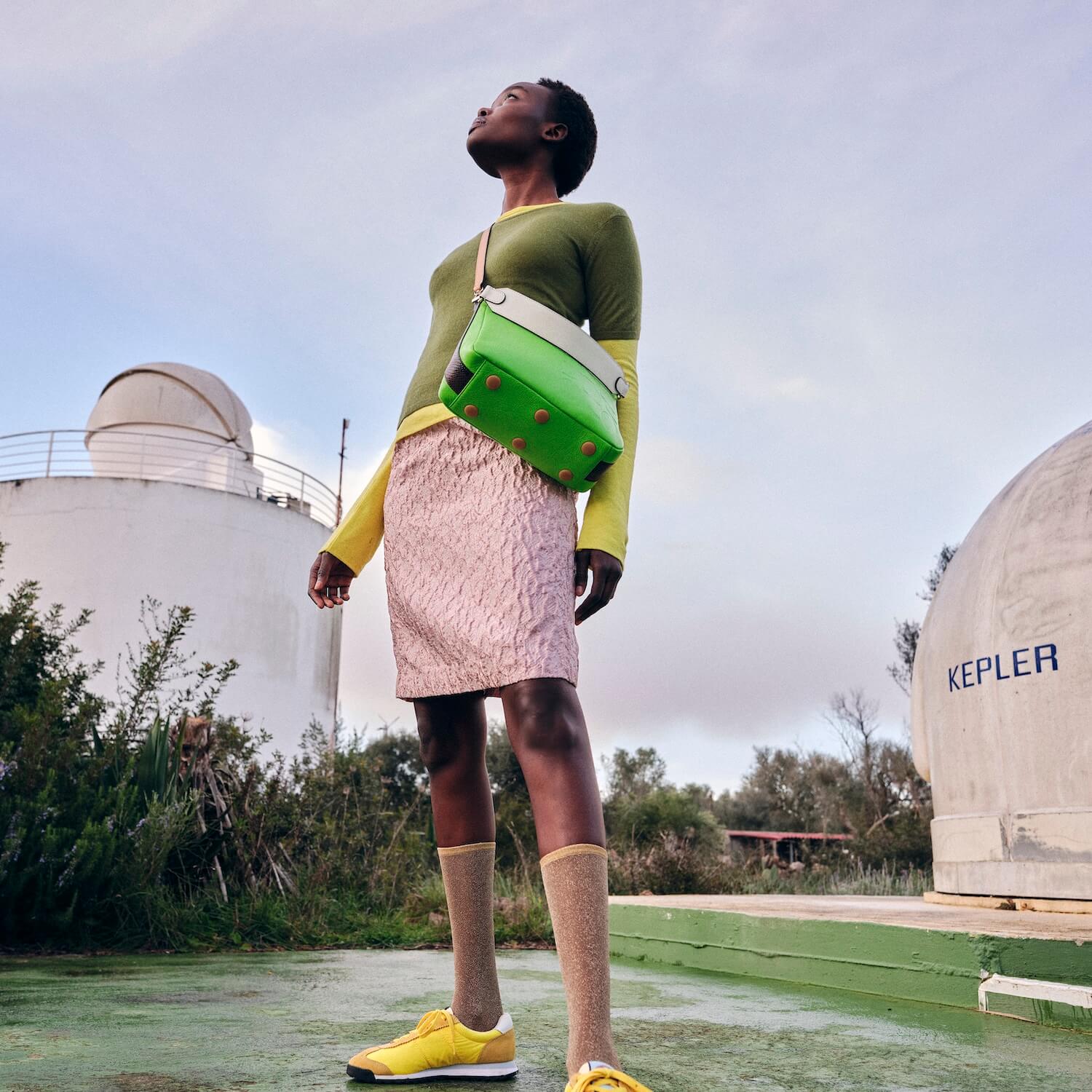 Small Softie Leather Shoulder Bag - Lawn Green