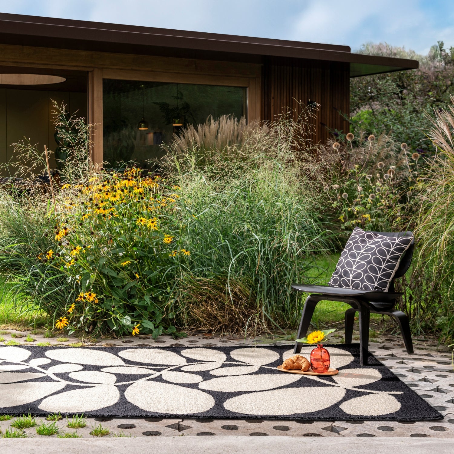 Sycamore Outdoor Rug - Black