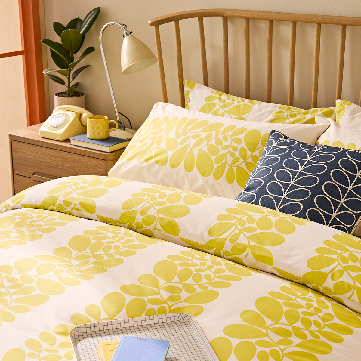 Sycamore Stripe Bed Linen Set - Yellow