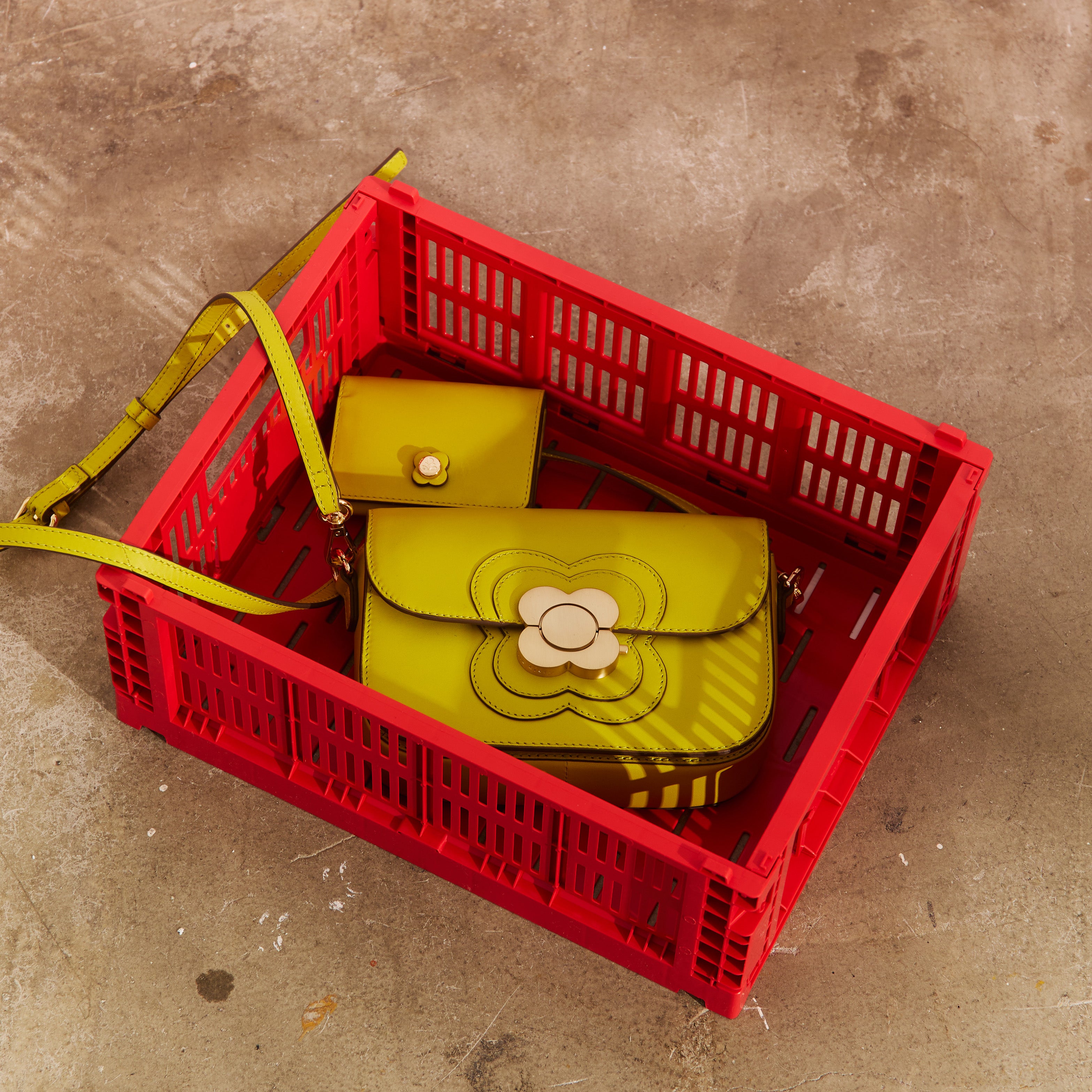 Folded Leather Card Holder - Chartreuse