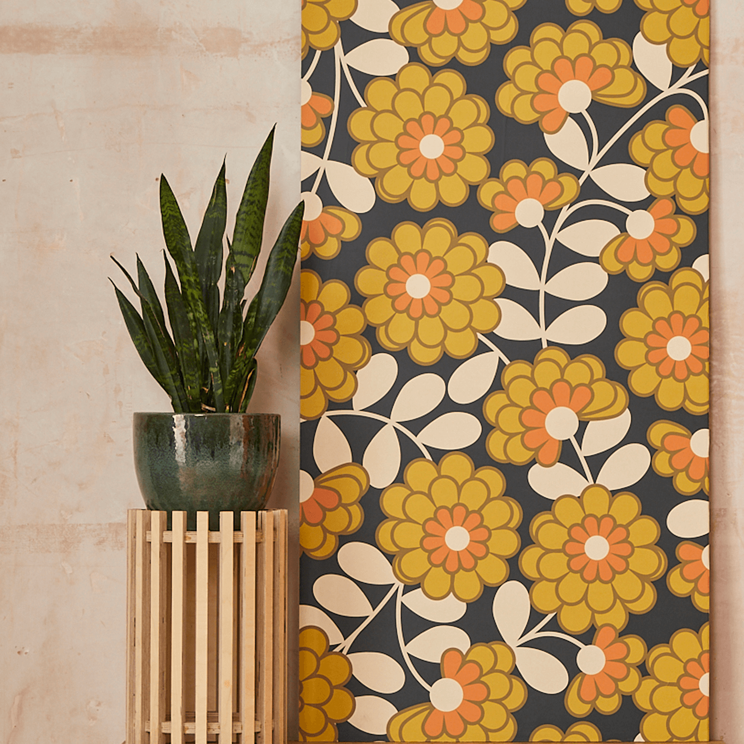 Dahlia Wallpaper Navy Yellow - 70cm x 10m | Orla Kiely Dahlia Wallpaper Navy Yellow - 70cm x 10m | Orla Kiely