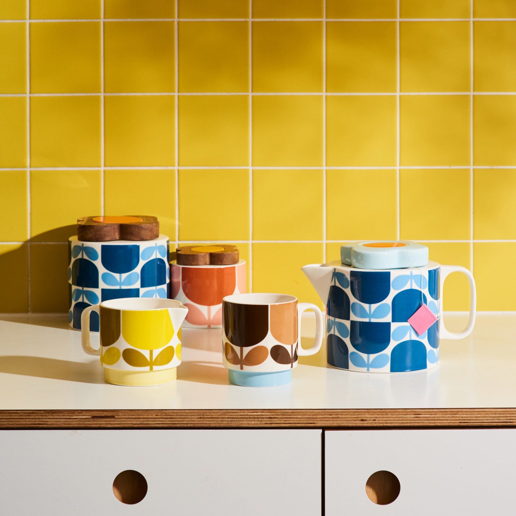 Tea Pot - Block Flower Navy