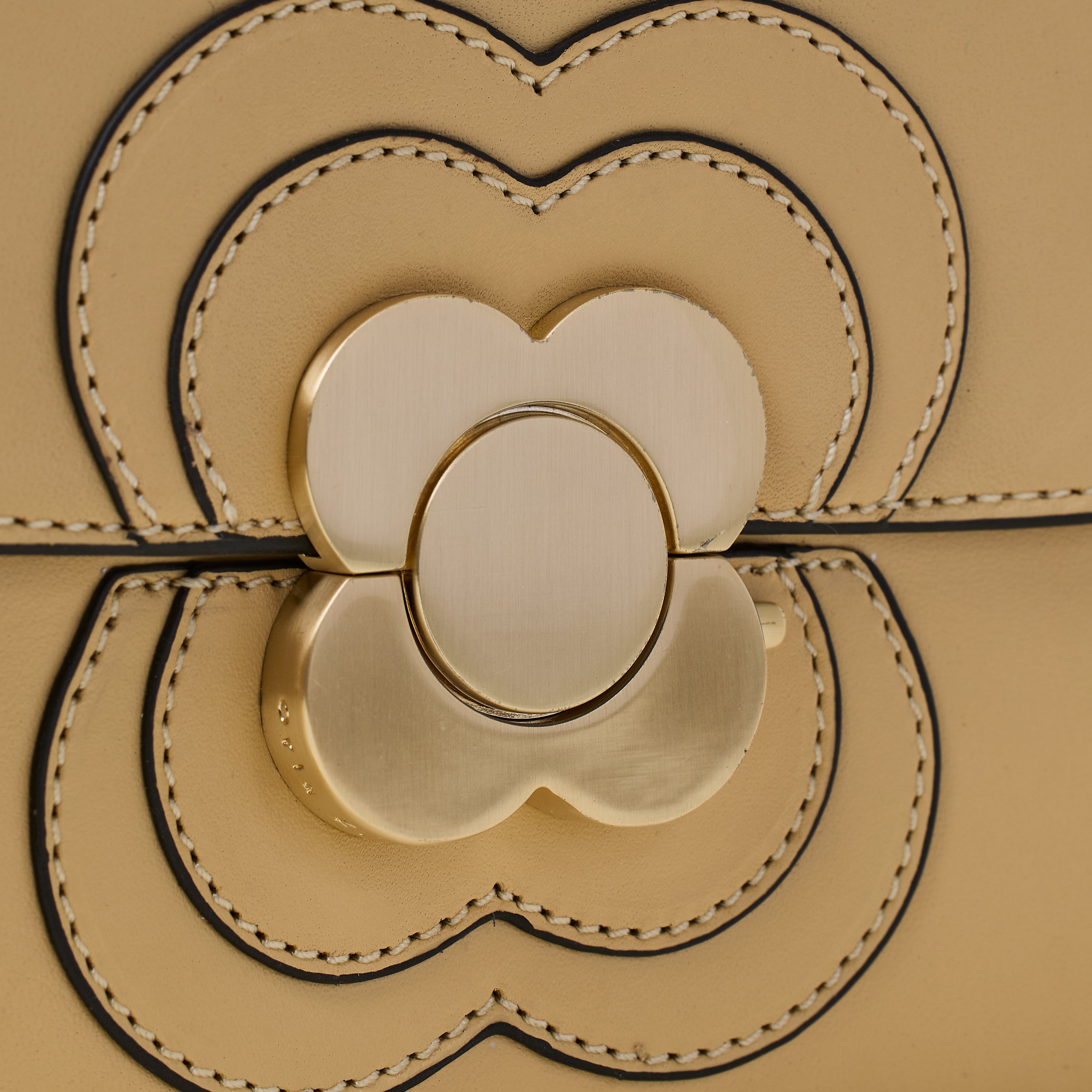 Print - Flower Applique Cream