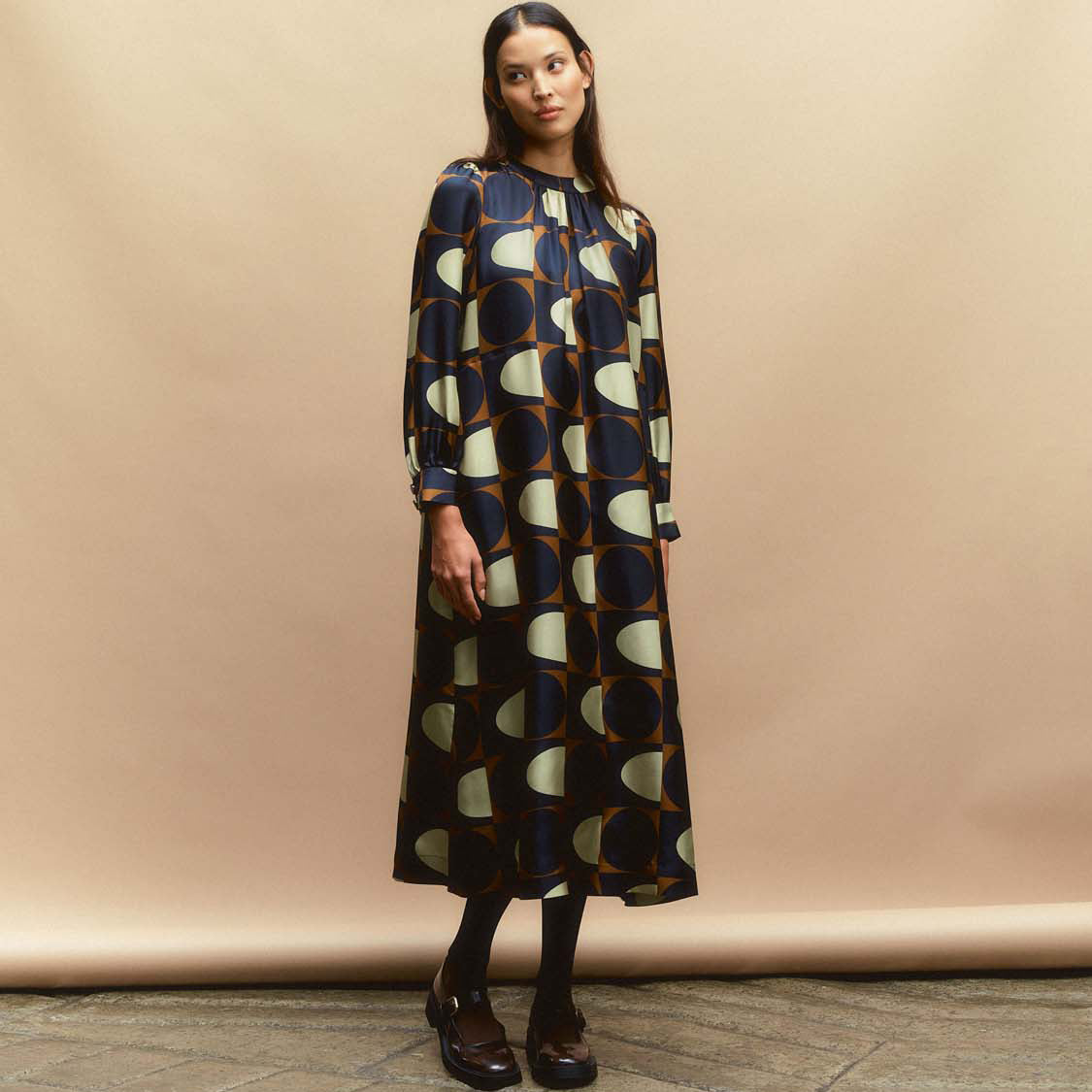 Orla Long Sleeve Midi Silk Dress - Giant Spot Square Mocha