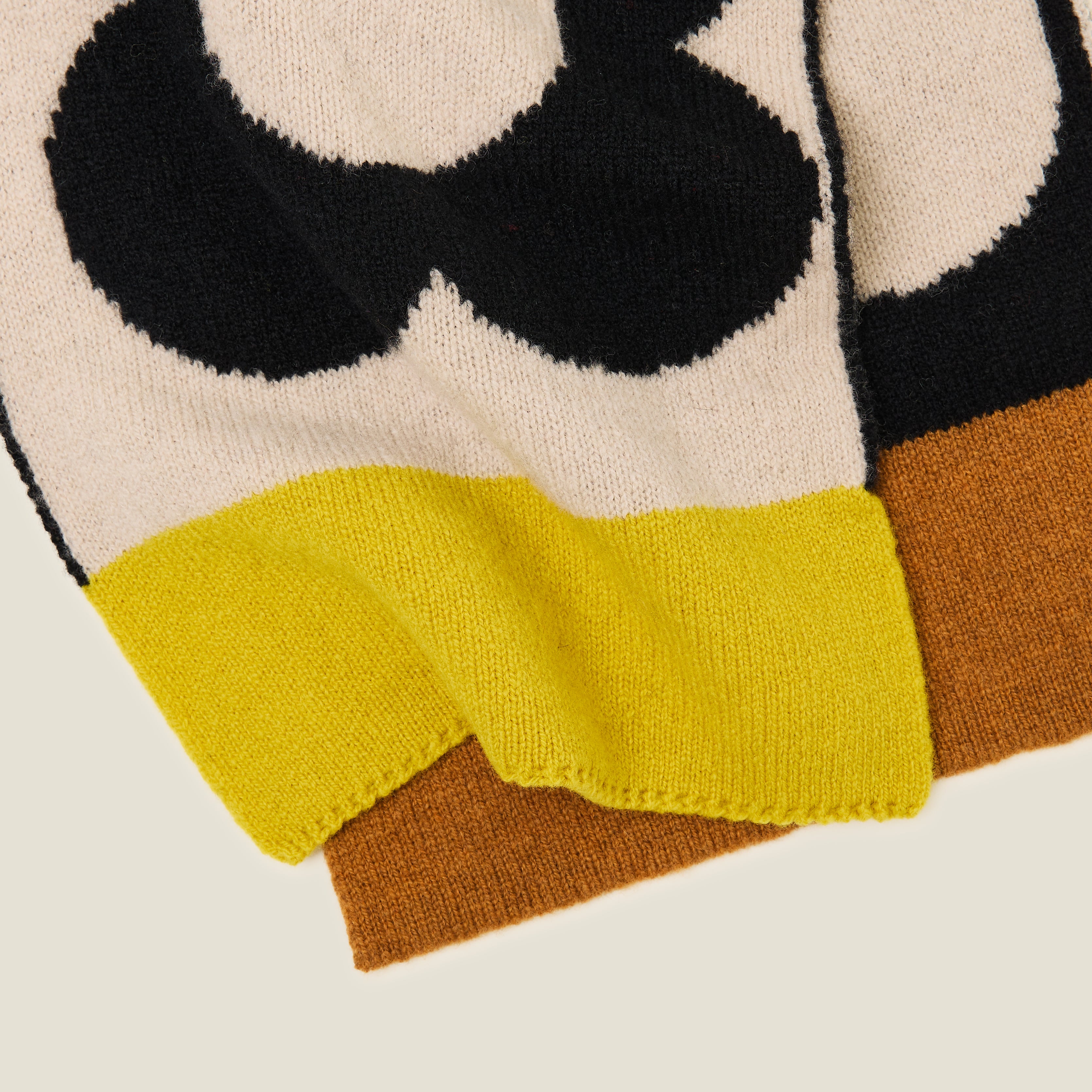 Stem Sprig Wool Scarf - Cream Black