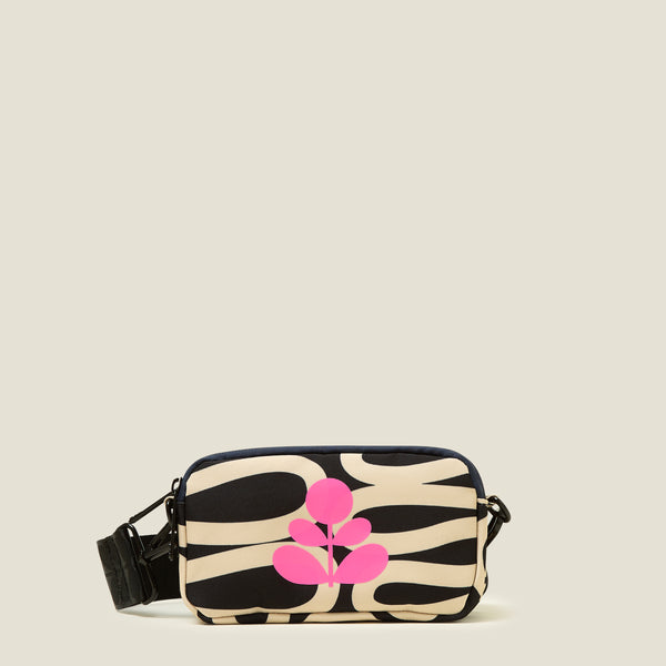 Tripod Crossbody - Noodle Black