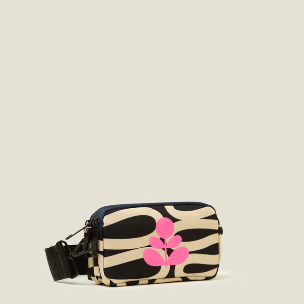 Tripod Crossbody - Noodle Black