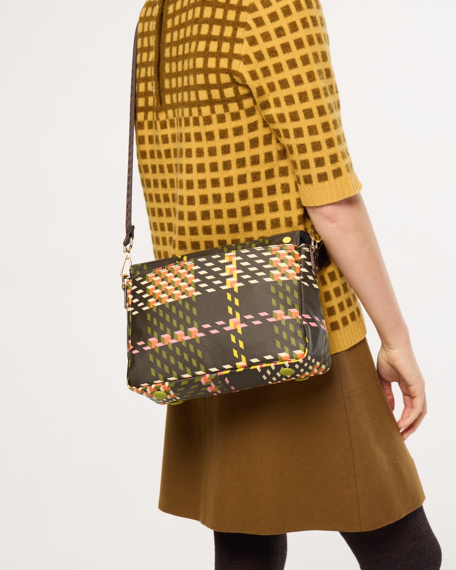 Fielder Crossbody - Cubic Check Cocoa