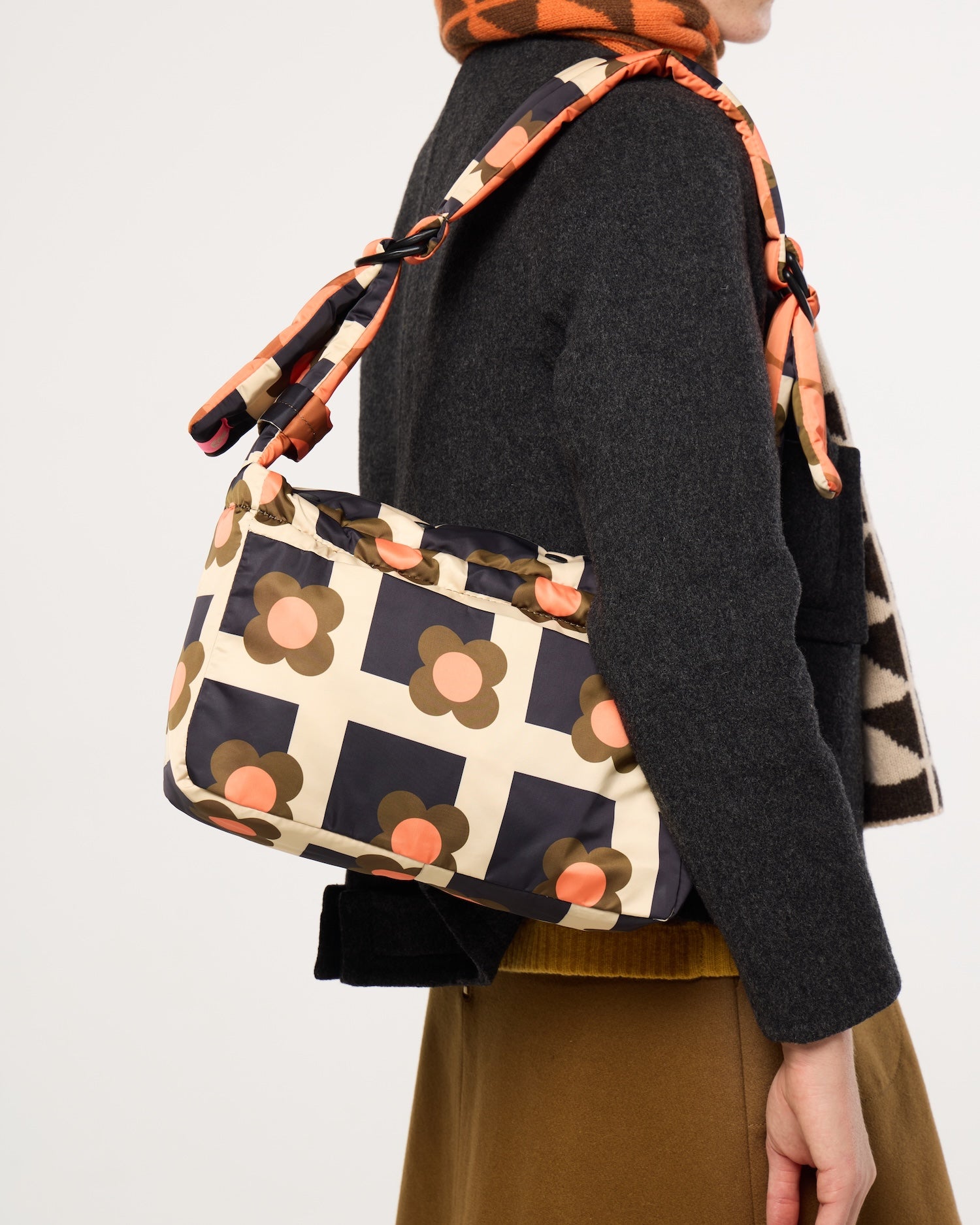 Reversible Puffy Shoulder Bag - Solid Stem Marmalade and Clementine