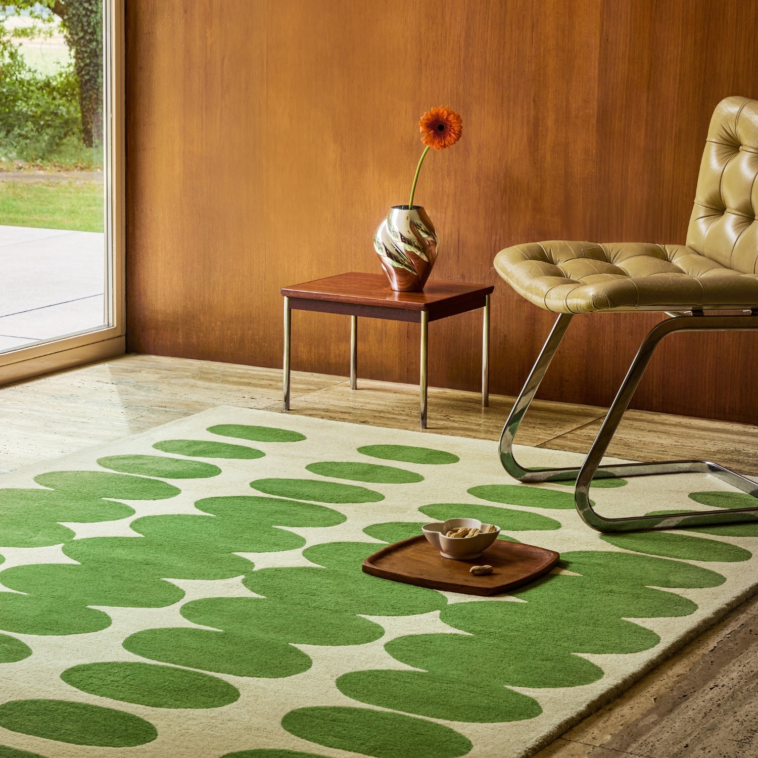 Optical Oval Rug Cream