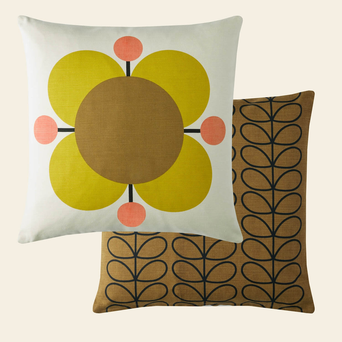 Homeware and Accessories Women s Retro Inspired Home Orla Kiely Tagged Cushions