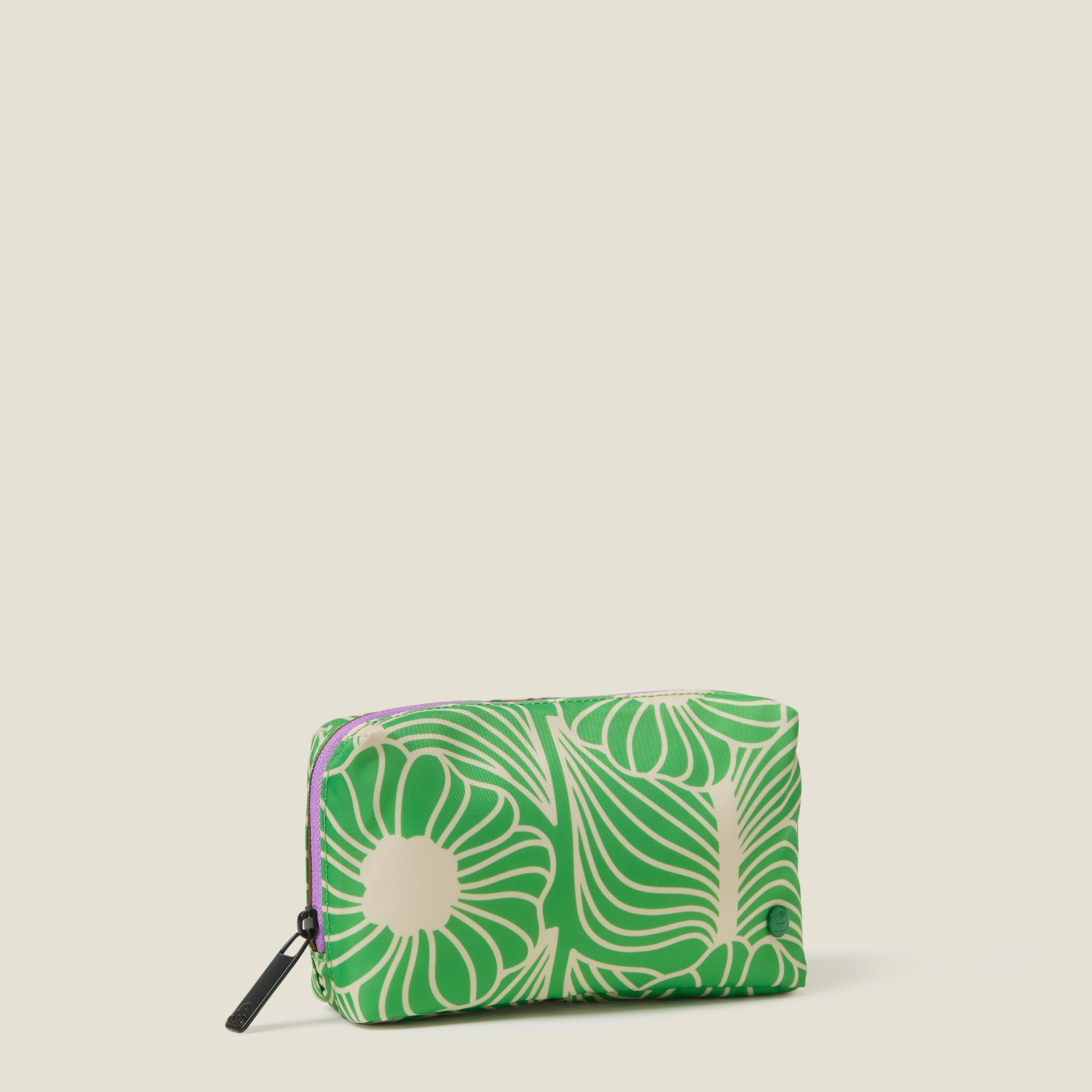 Beta Medium Pouch - Moonflower Spring Green