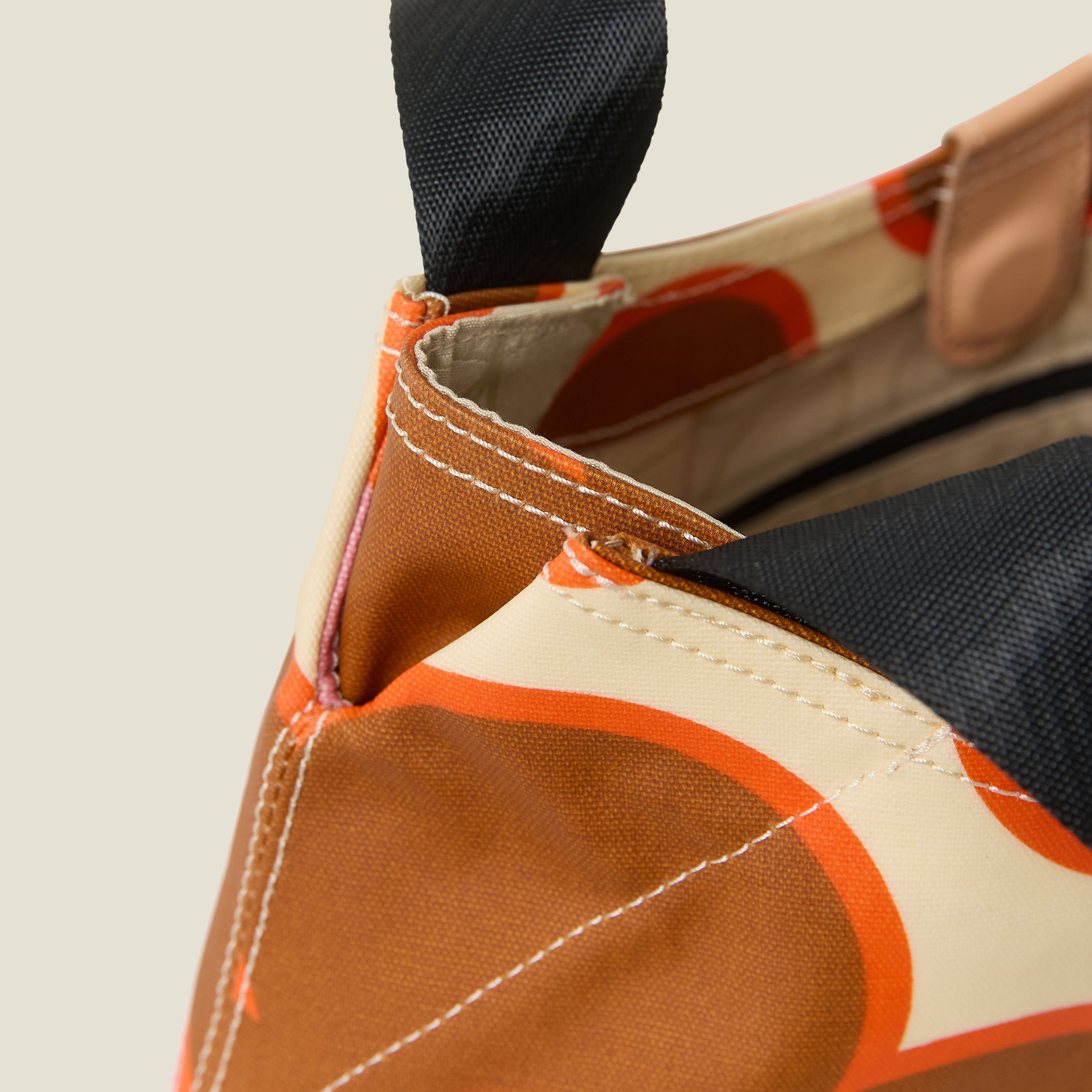 Classic Holdall - Flower Spot Persimmon