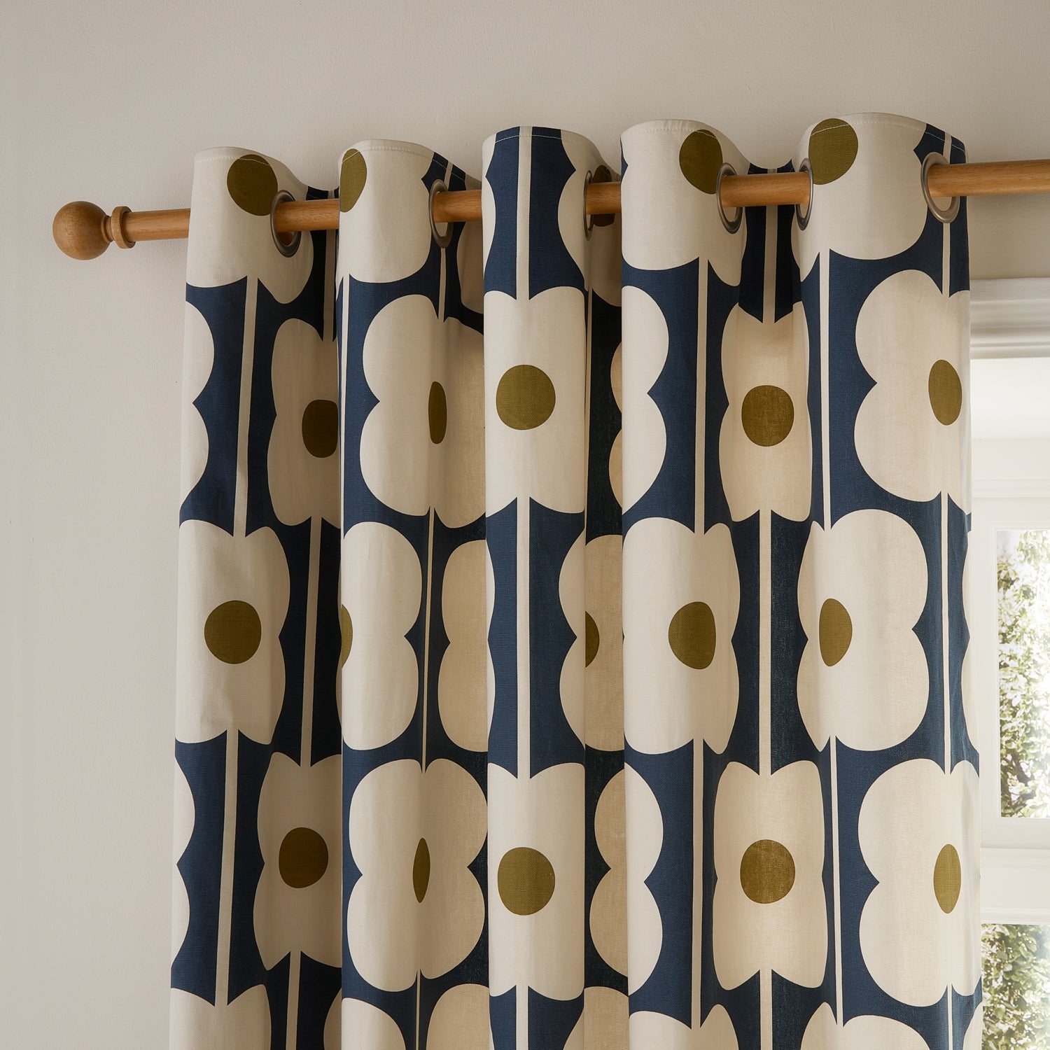 Abacus Flower Lined Eyelet Curtains