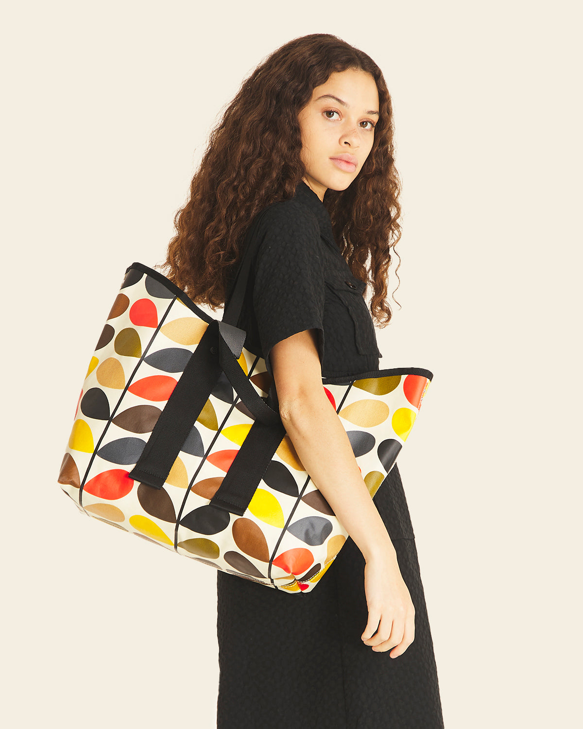 Carryall Basic Large Tote - Classic Multi Stem