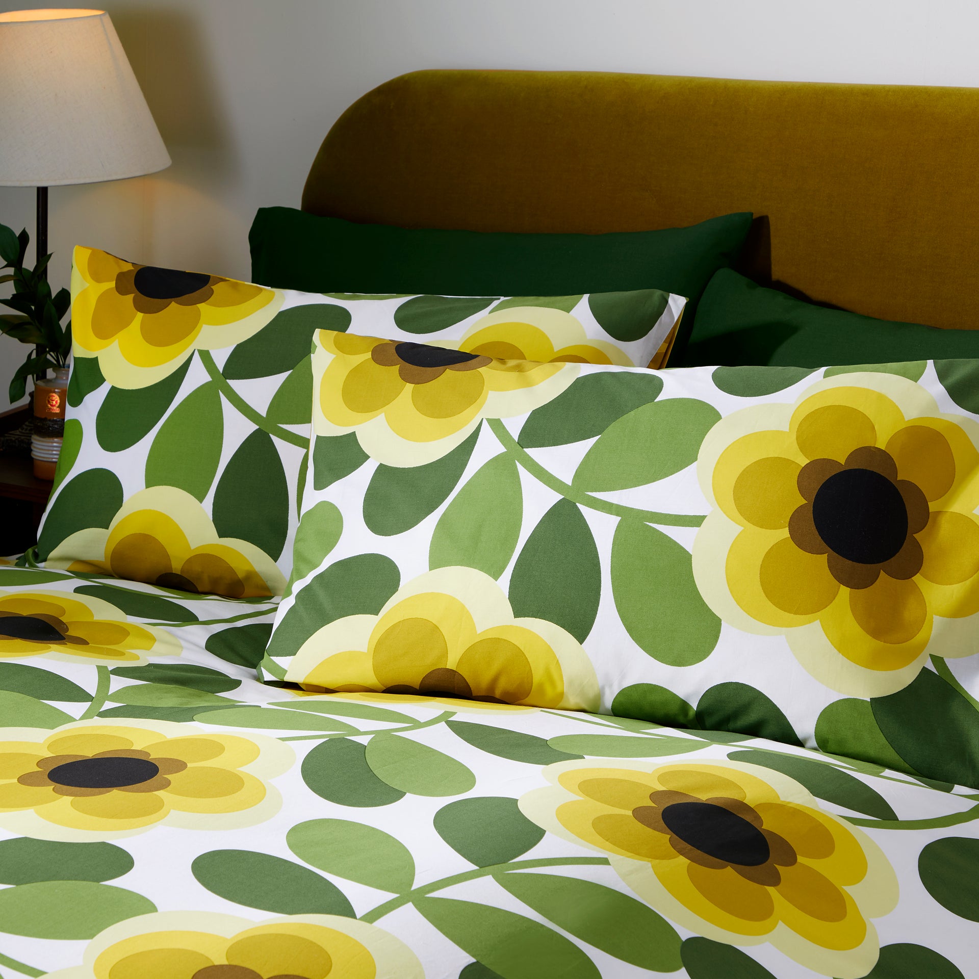Giant Water Lily Bed Linen Set Lemon