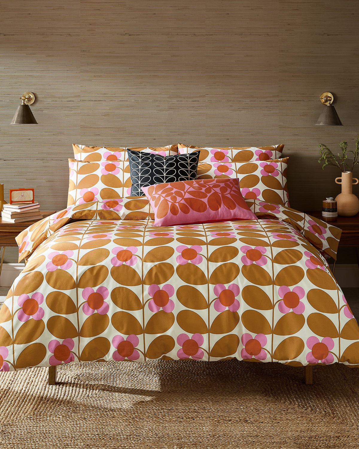 Stem Bloom Bed Linen Set - Saffron