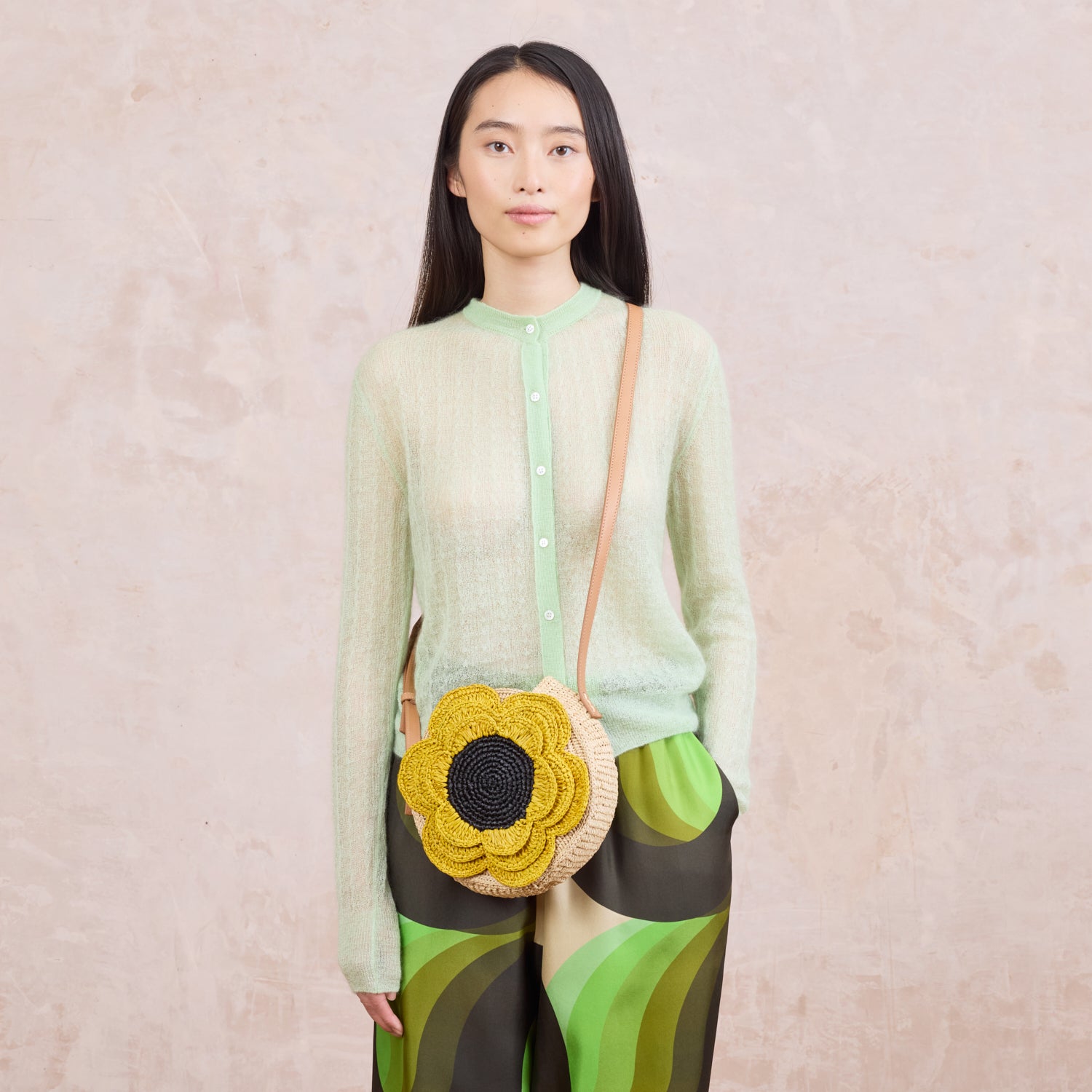 Flower Circle Raffia Crossbody - Sunflower