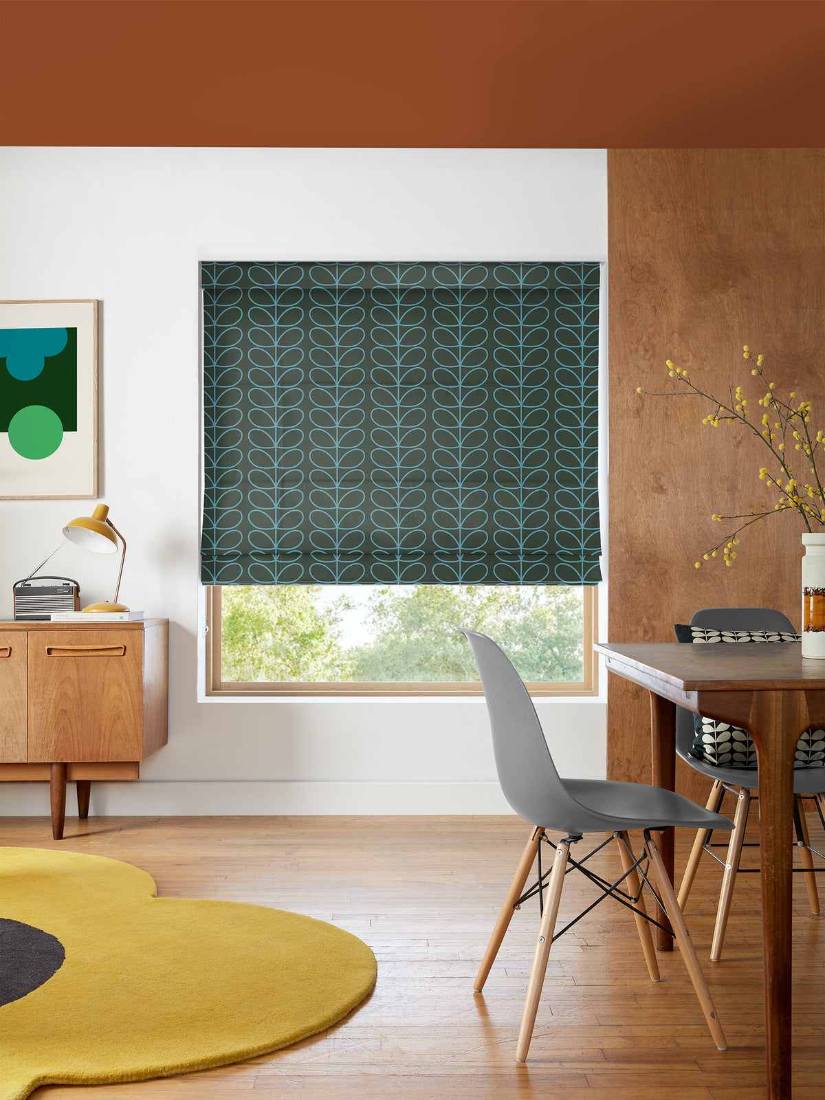 Linear Stem Evergreen Made to Measure Roman Blind