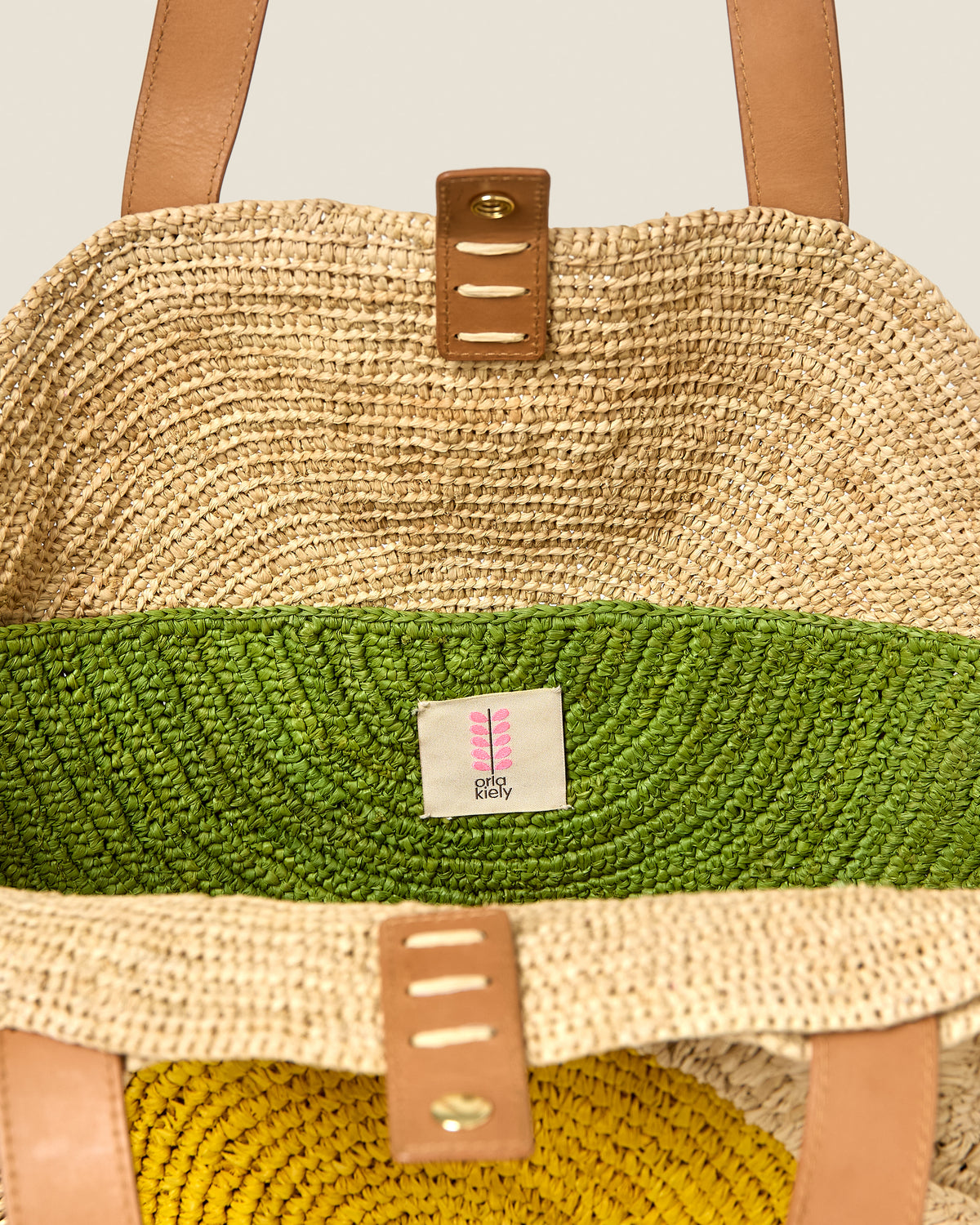 Petal Flower Round Raffia Tote Bag - Natural