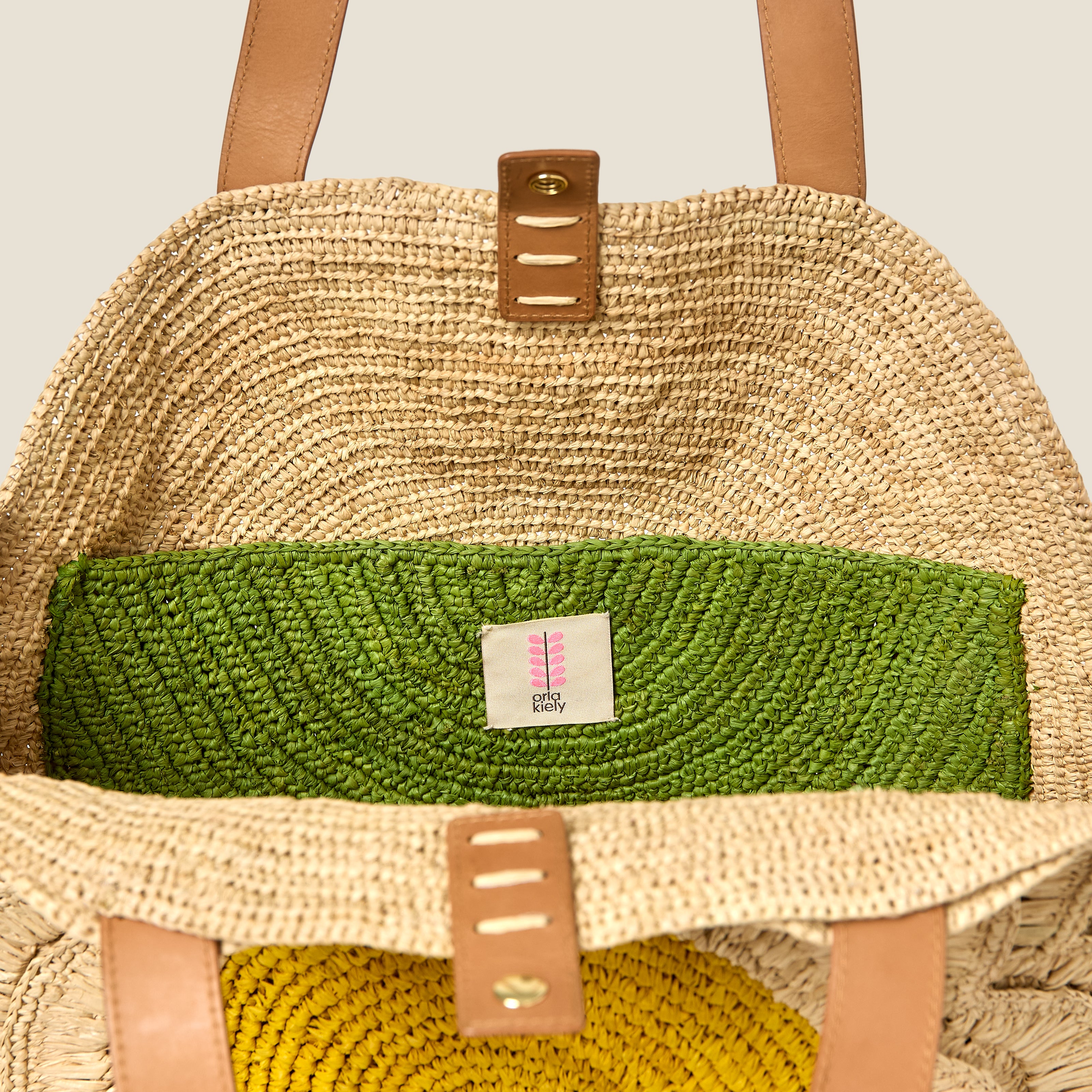 Petal Flower Round Raffia Tote Bag - Natural