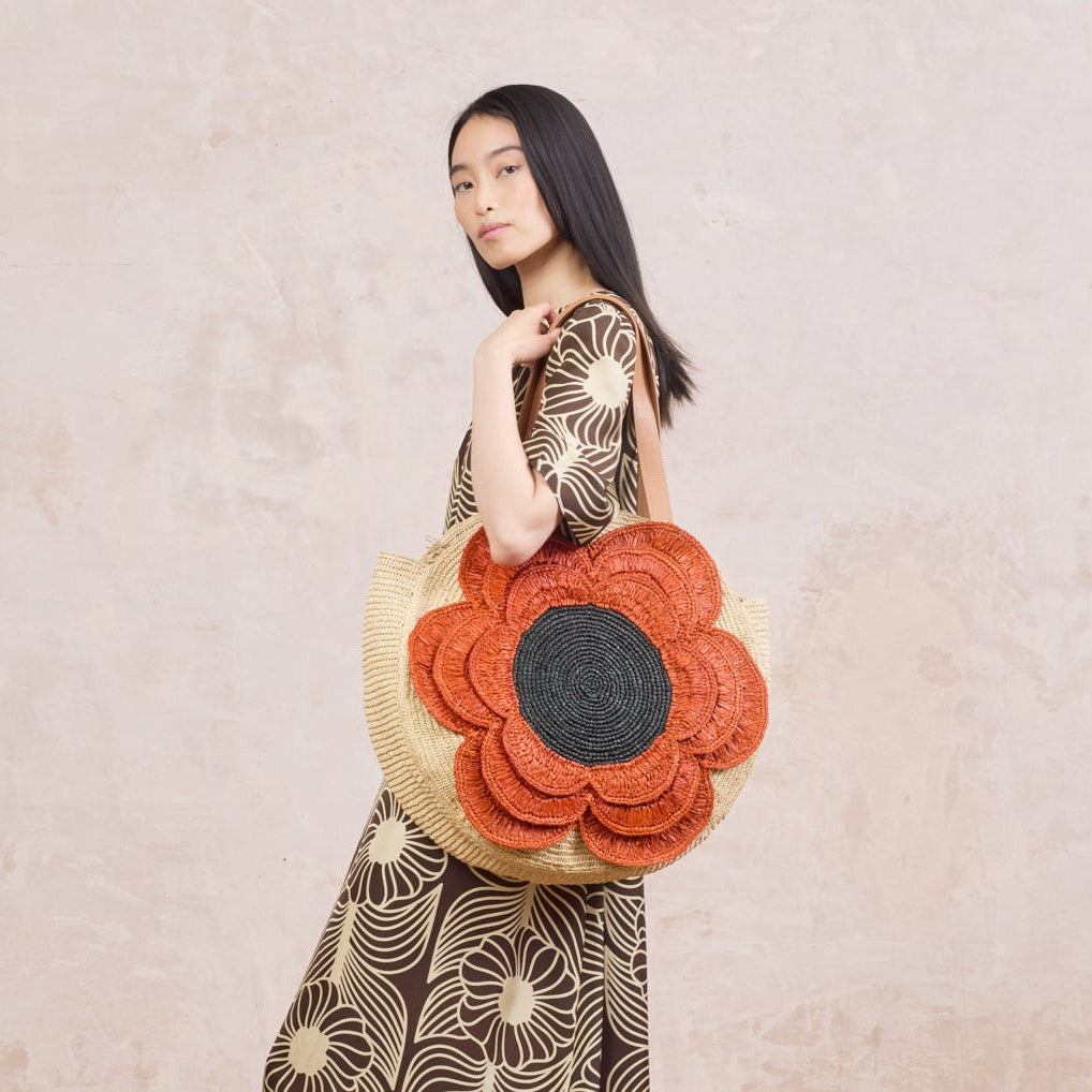 Petal Flower Round Raffia Tote Bag - Clementine
