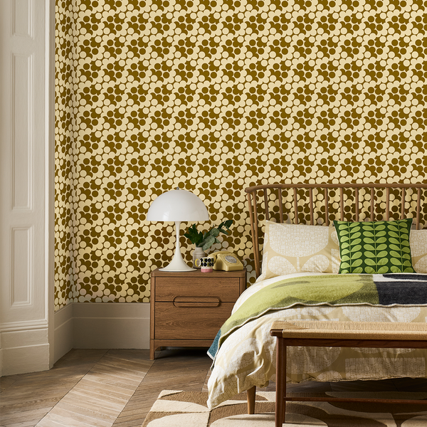 Puzzle Flower Wallpaper - Ochre - 52cm x 10m | Orla Kiely
