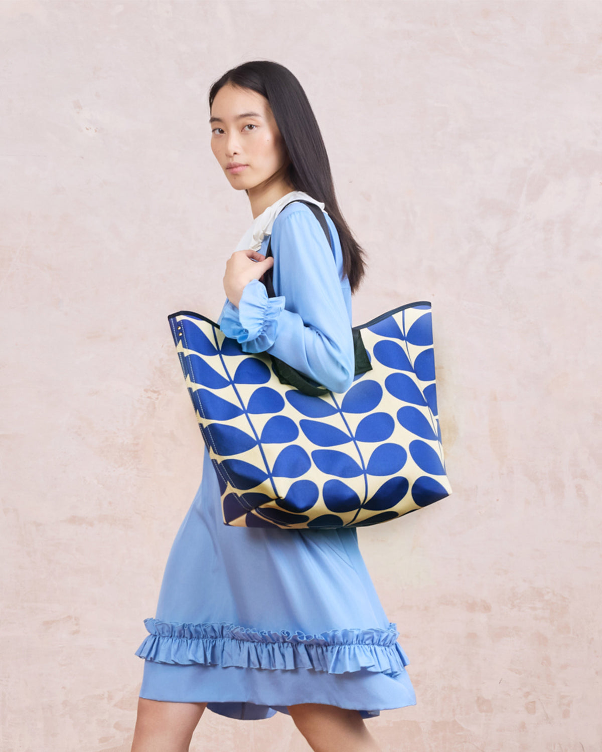 Carryall Large Tote - Solid Stem Indigo