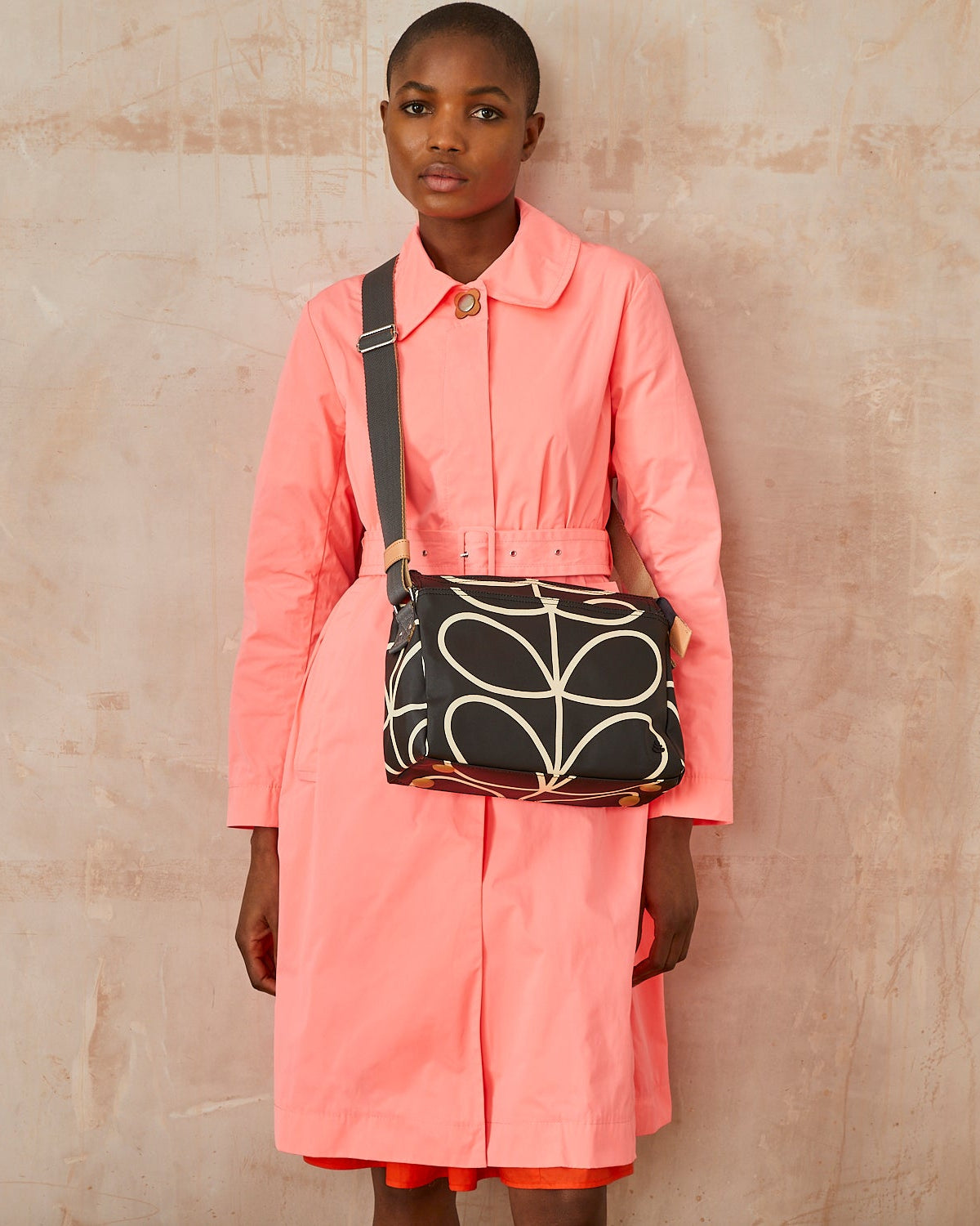 Fielder Crossbody - Linear Stem Liquorice